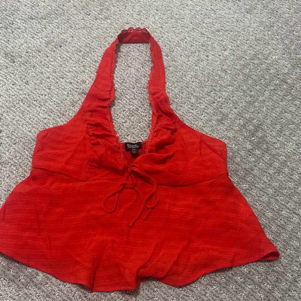 Red Halter Neck Ruffle Tank Top - Picture 2 of 3